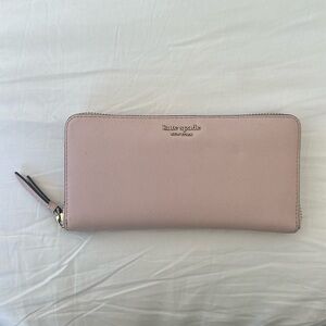 Kate spade zip-around continental wallet in pink leather, great condition